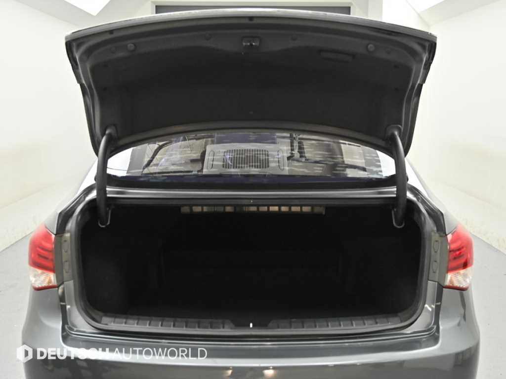 HYUNDAI i40 2016 Gris - Importación desde Corea - HF Imports Iquique - Foto 19