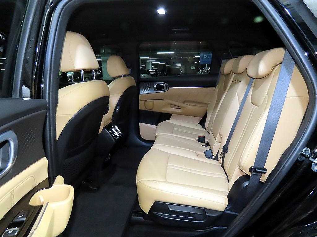 KIA Sorento - Vista 7