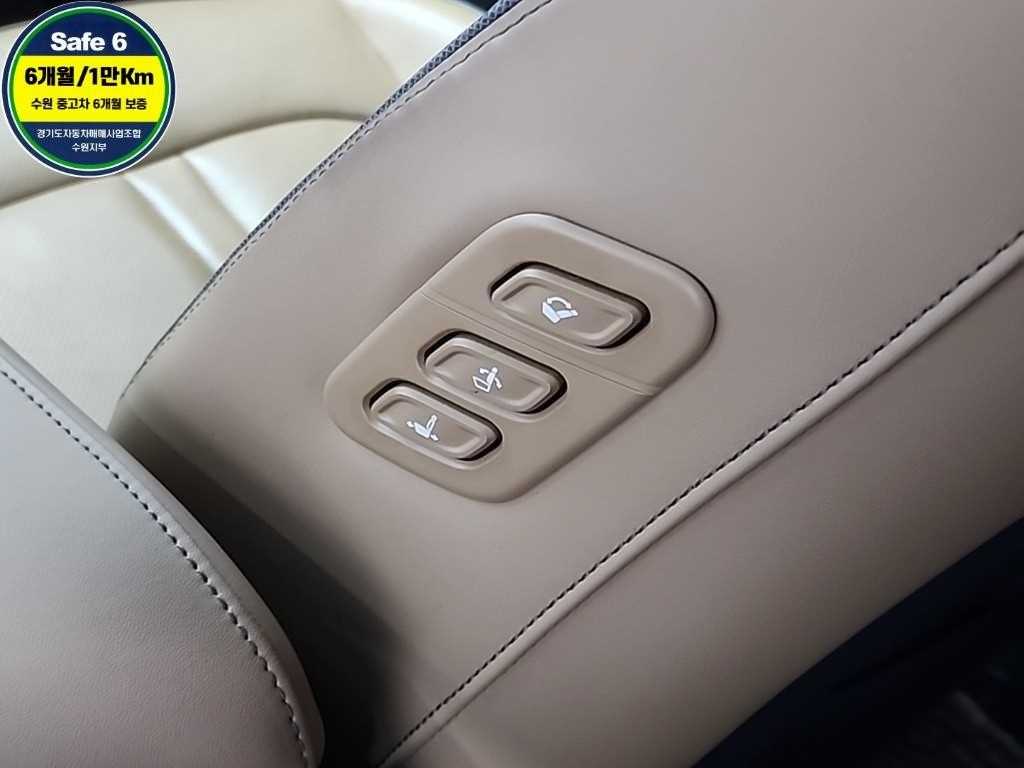 HYUNDAI Sonata - Vista 12