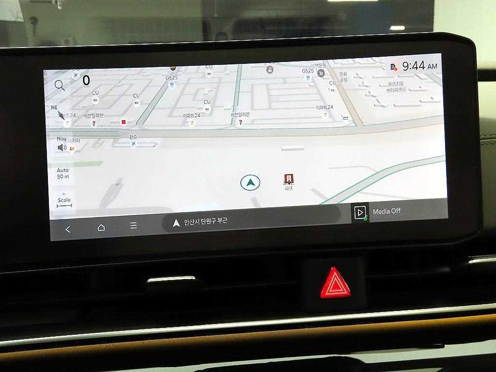 KIA Carnival - Vista 9