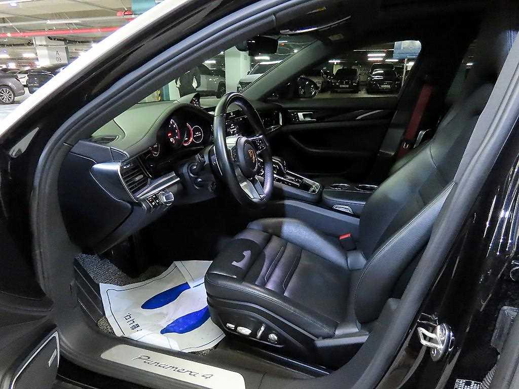 Porsche Panamera - Vista 6