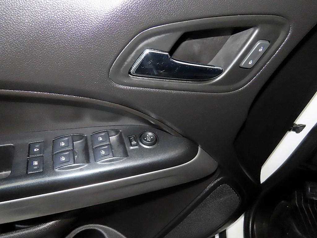 Chevrolet ?Colorado 2020 Blanco - Importación desde Corea - HF Imports Iquique - Foto 13