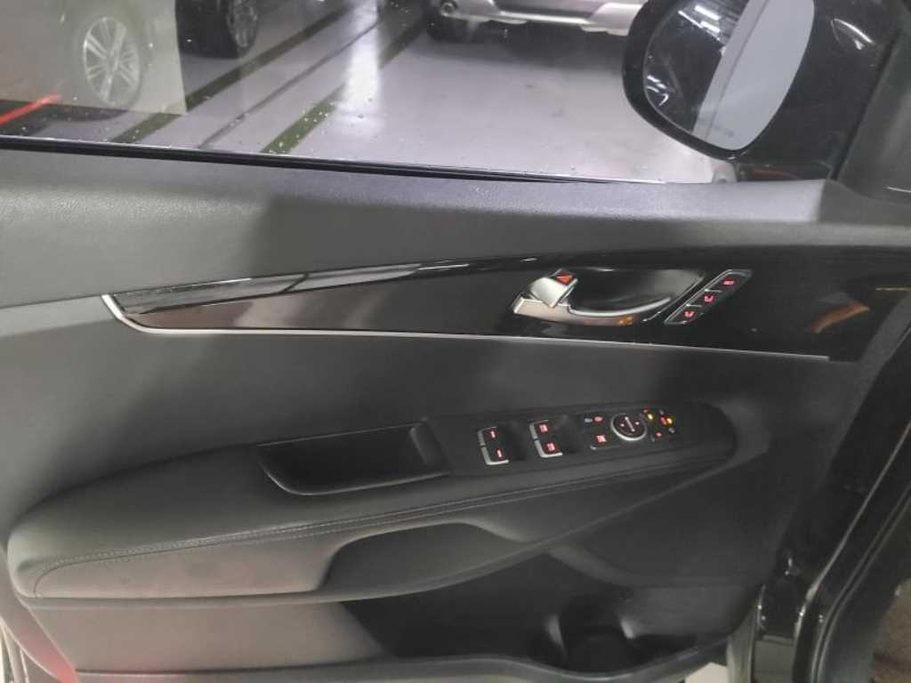 KIA Sorento - Vista 10