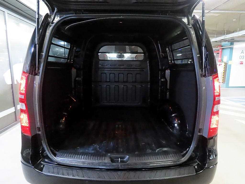 HYUNDAI Starex 2020 Negro - Importación desde Corea - HF Imports Iquique - Foto 16