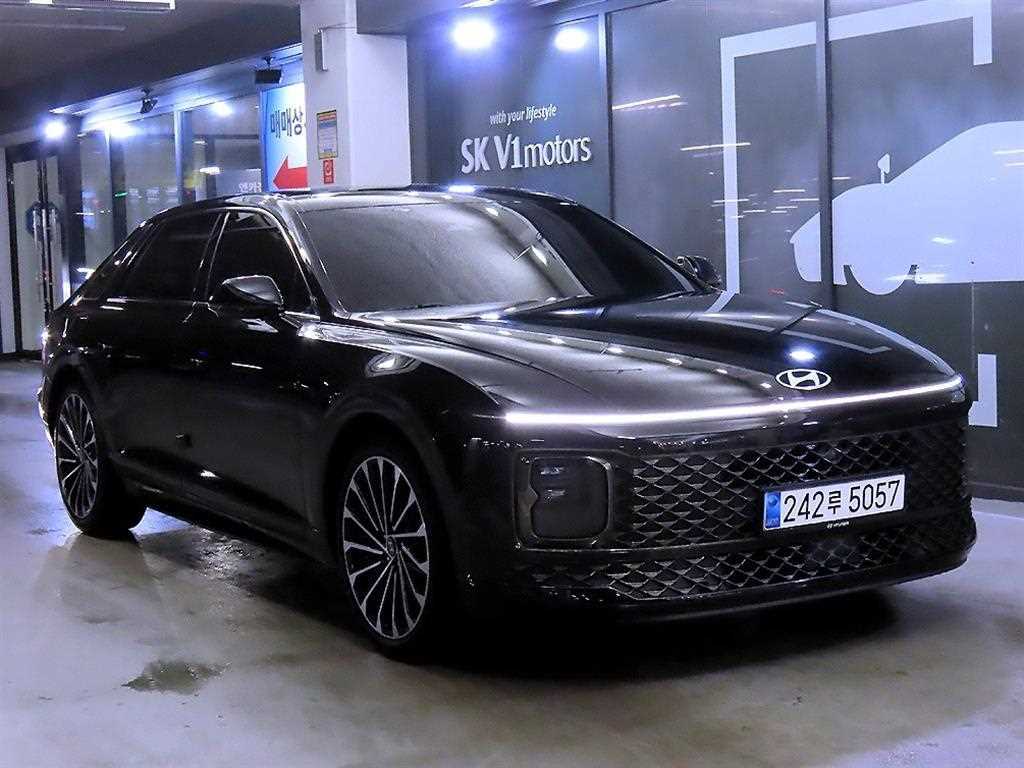 HYUNDAI Grandeur - Vista 2