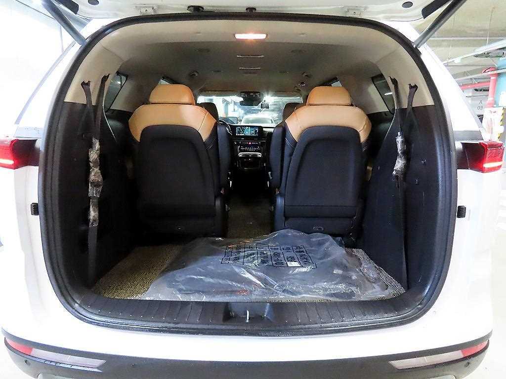 KIA Carnival 2023 Blanco - Importación desde Corea - HF Imports Iquique - Foto 16