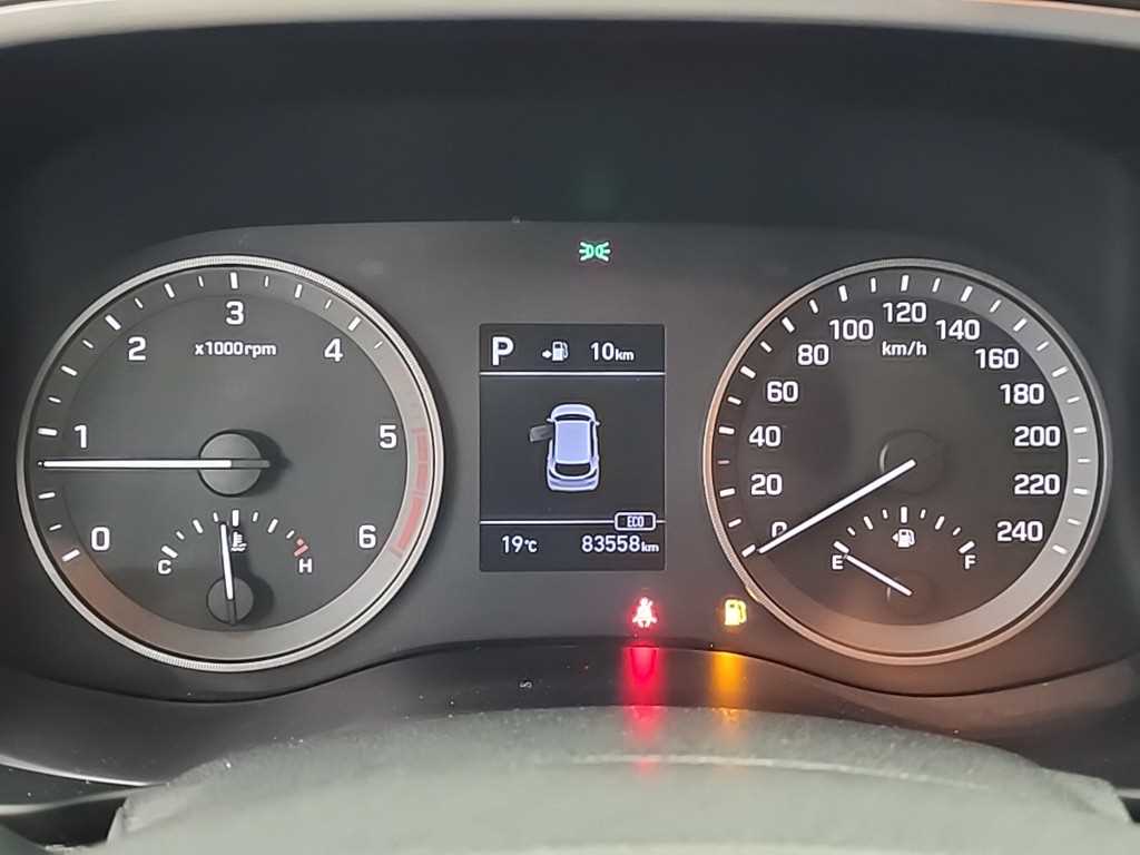 HYUNDAI Tucson - Vista 6