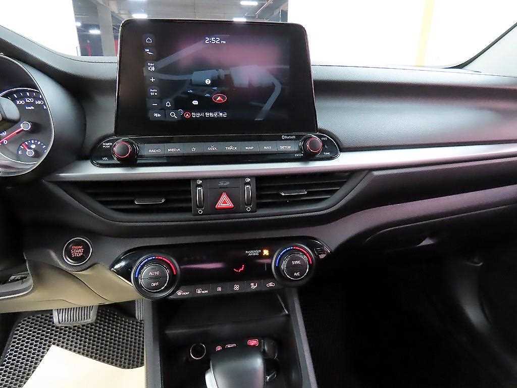 KIA K3 2021 Blanco - Importación desde Corea - HF Imports Iquique - Foto 13