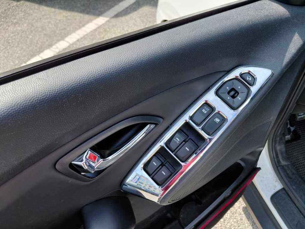 HYUNDAI Tucson - Vista 8