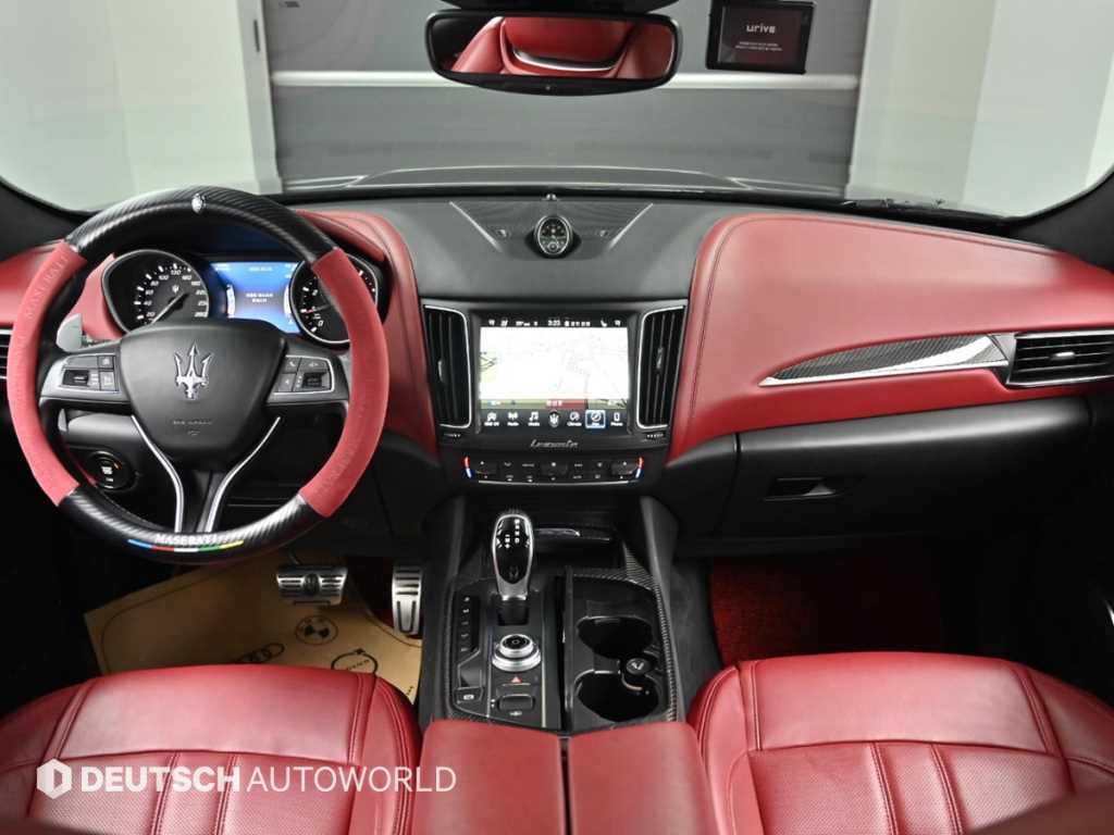 Maserati Levante - Vista 7