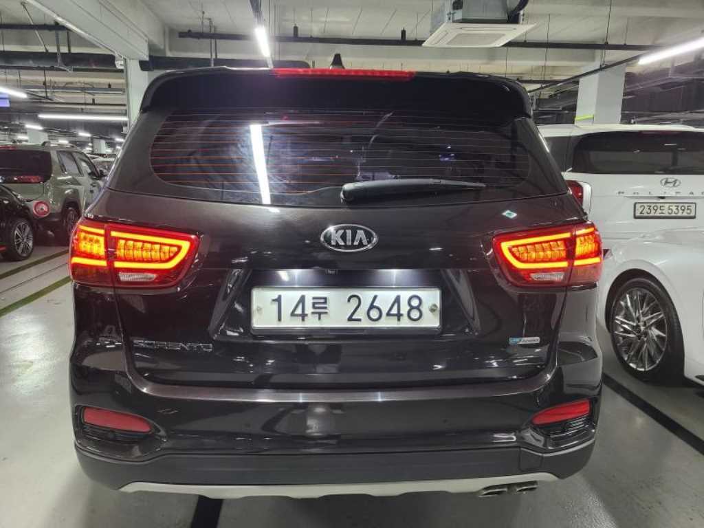 KIA Sorento - Vista 5