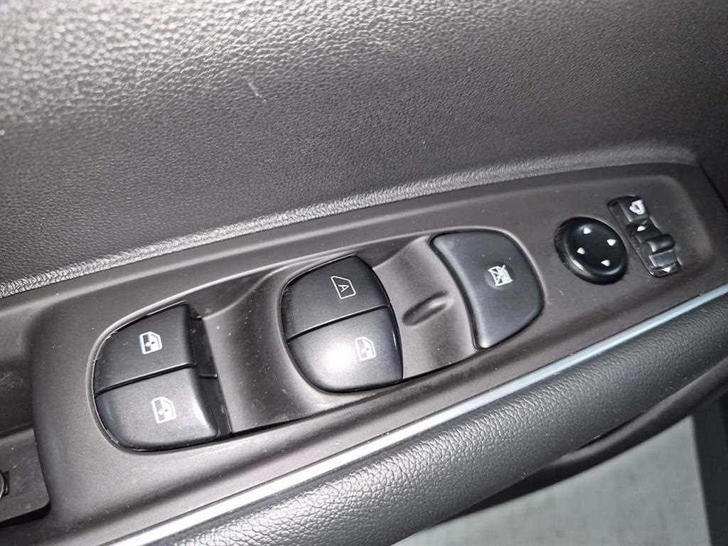 SAMSUNG QM6 - Vista 12