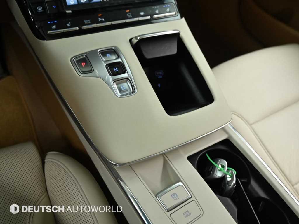 HYUNDAI Grandeur - Vista 9