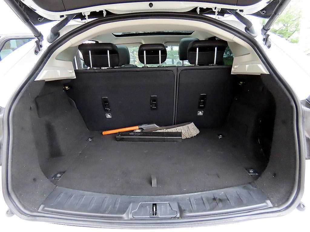 Jaguar E-PACE 2019 Blanco - Importación desde Corea - HF Imports Iquique - Foto 17