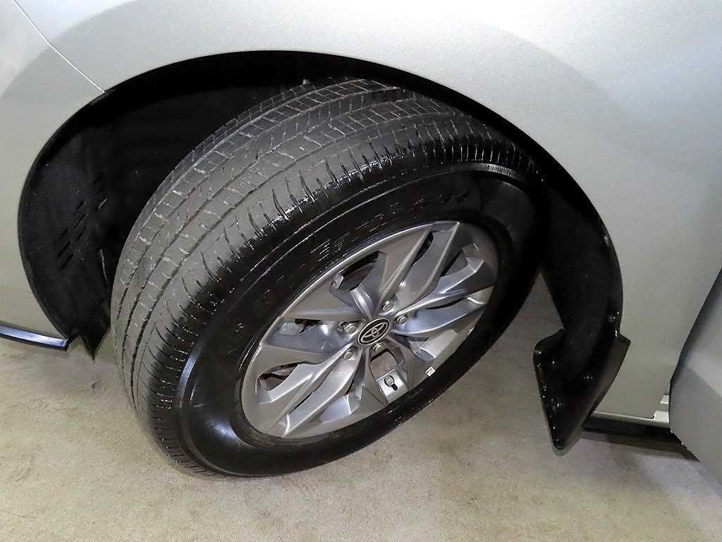 Toyota Siena 2022 Plateado - Importación desde Corea - HF Imports Iquique - Foto 20