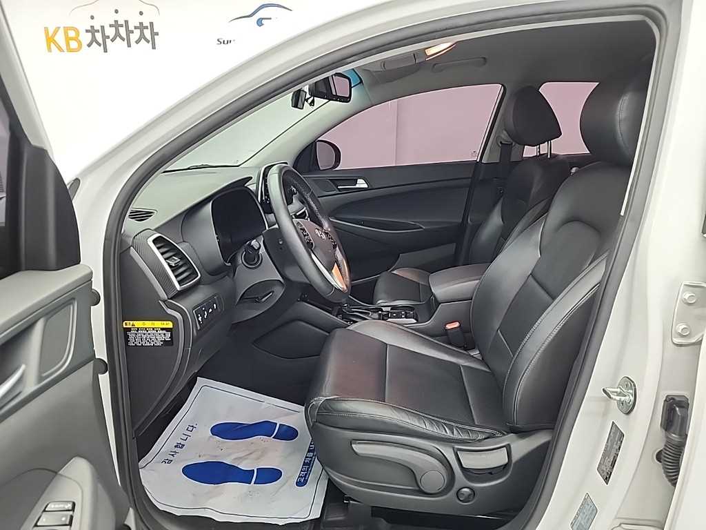 HYUNDAI Tucson - Vista 11