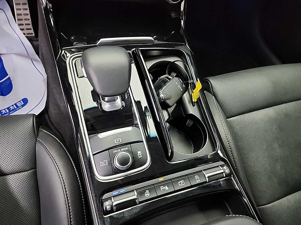 KIA Stinger - Vista 8