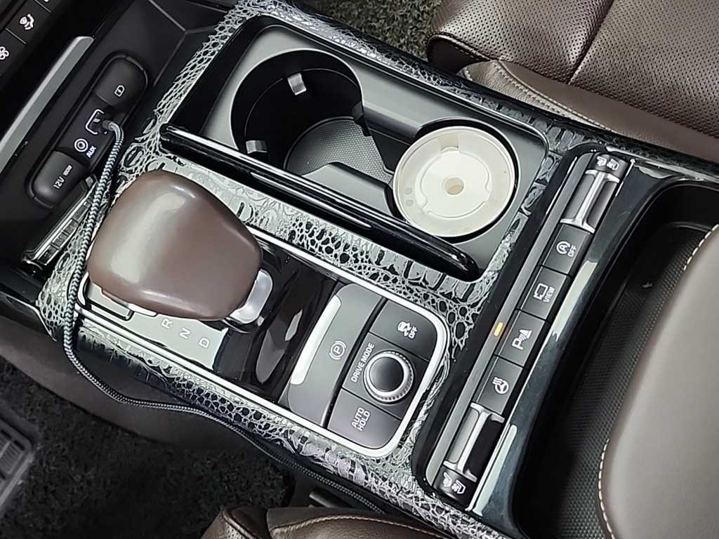 KIA Stinger - Vista 8