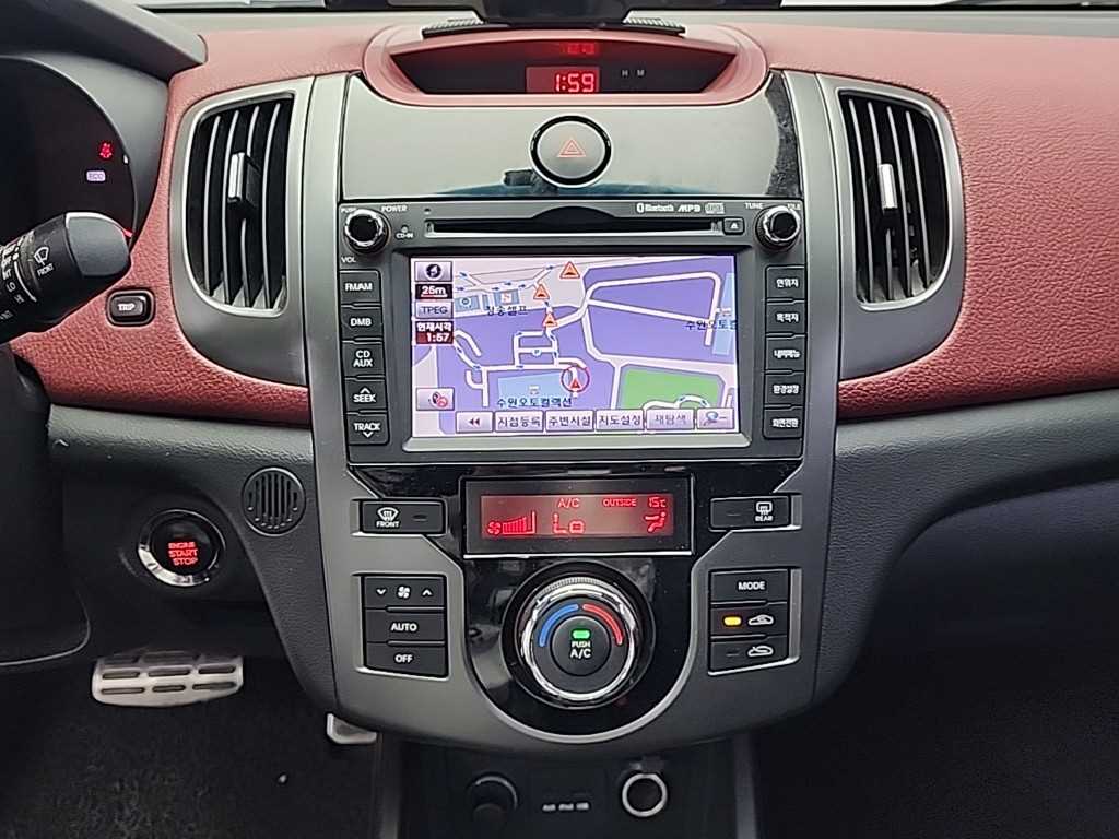 KIA Forte - Vista 10