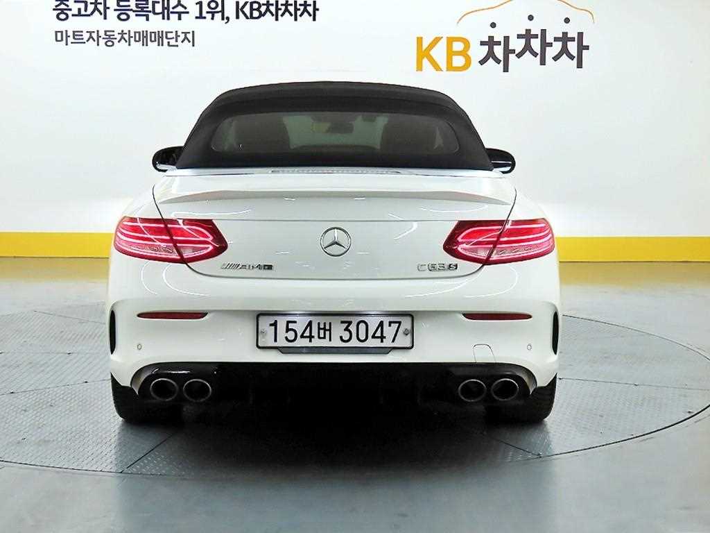 Mercedes Benz C Class - Vista 3