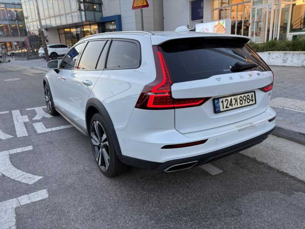 Volvo V60 - Vista 4