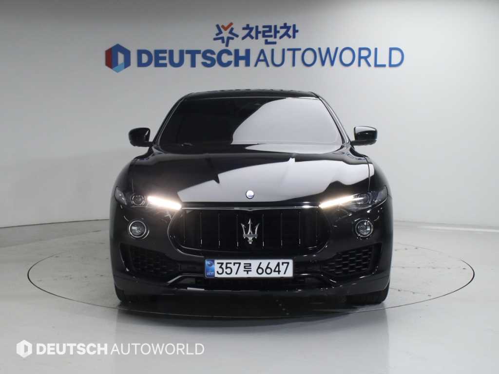Maserati Levante - Vista 3