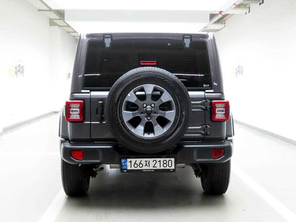 Jeep Wrangler - Vista 3