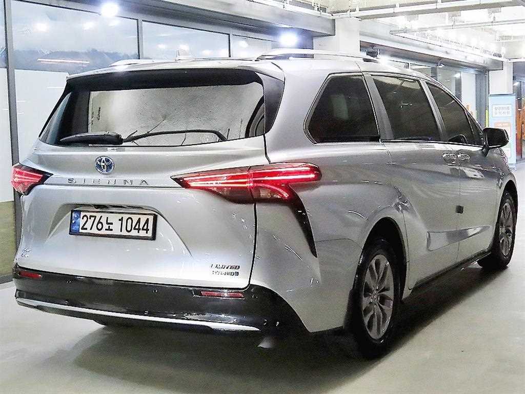 Toyota Siena - Vista 4