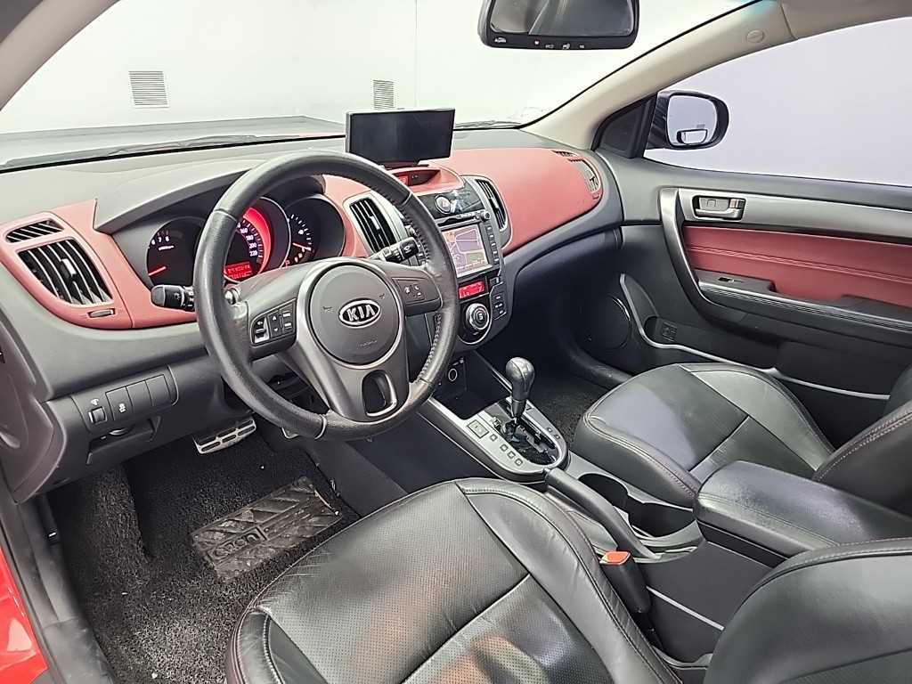KIA Forte - Vista 7