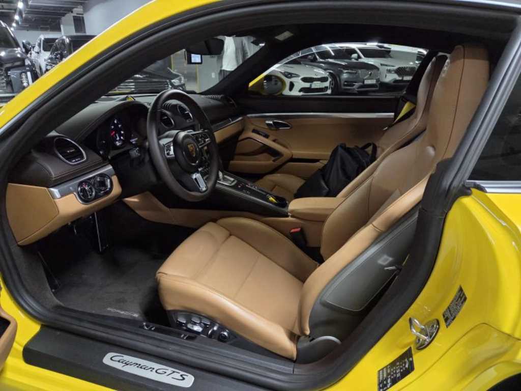 Porsche 718 - Vista 5