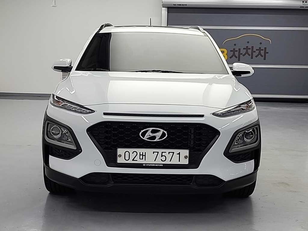 HYUNDAI Kona - Vista 2