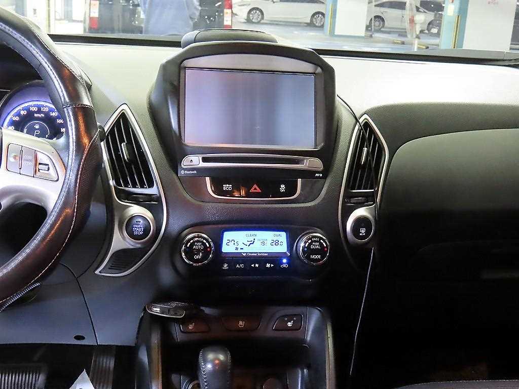 HYUNDAI Tucson - Vista 11