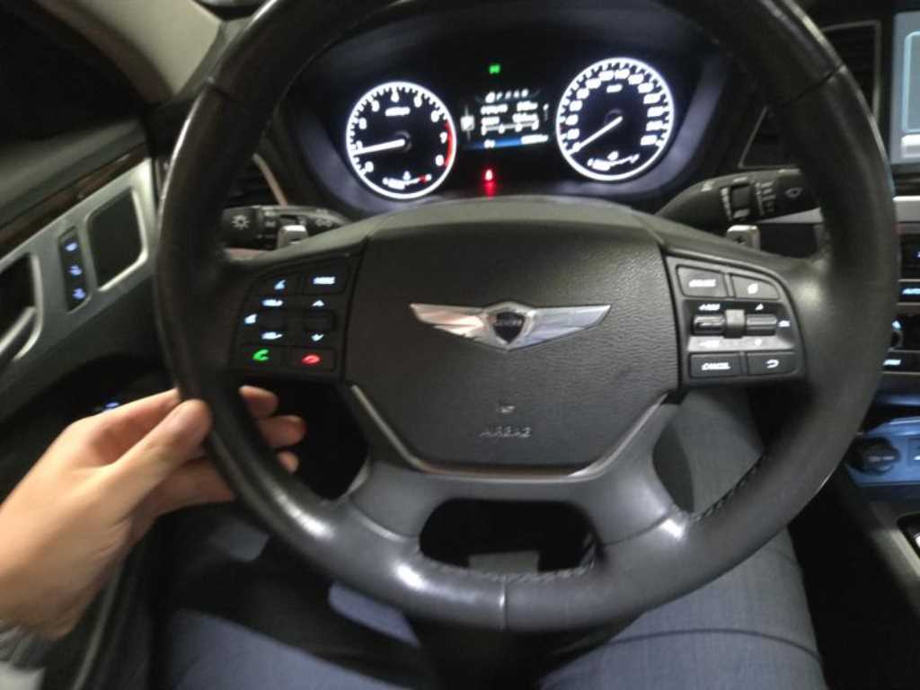 HYUNDAI Genesis 2016 Negro - Importación desde Corea - HF Imports Iquique - Foto 1