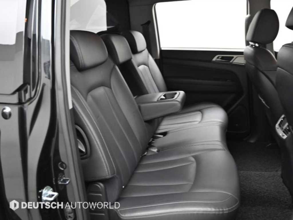 Ssangyong Rexton - Vista 12