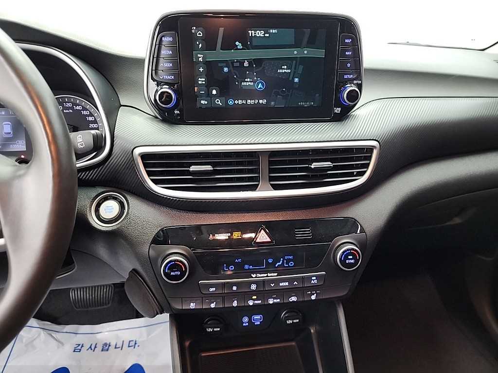HYUNDAI Tucson - Vista 10