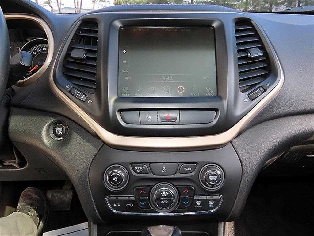 Jeep Cherokee - Vista 12