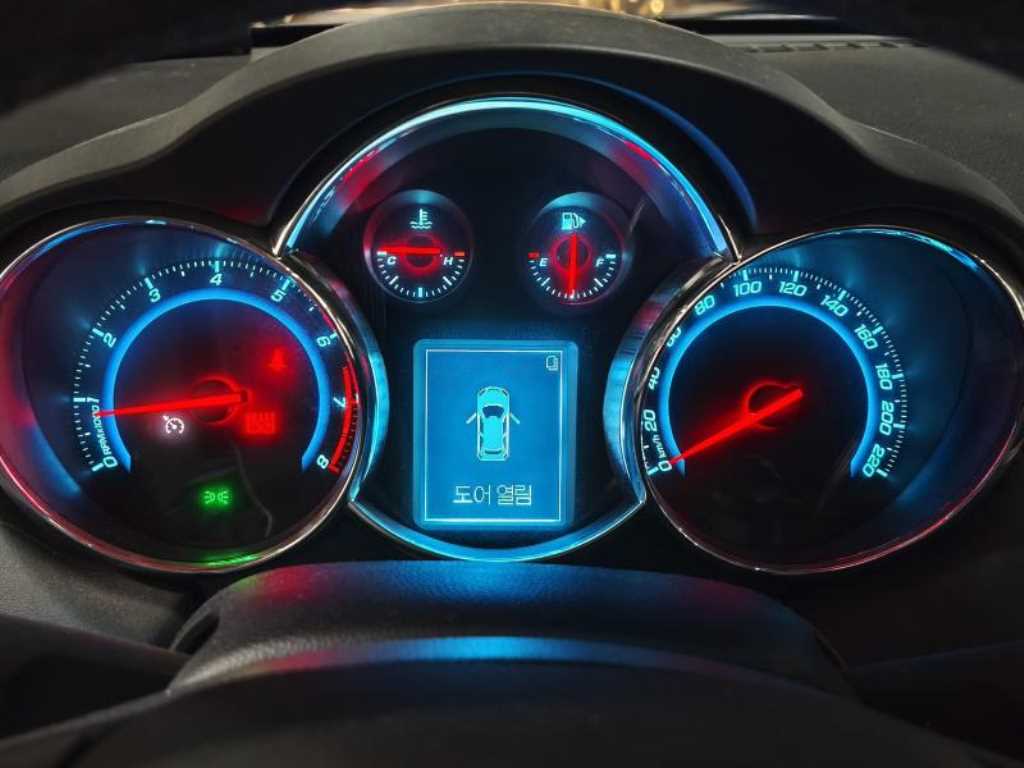 Chevrolet Cruise - Vista 4