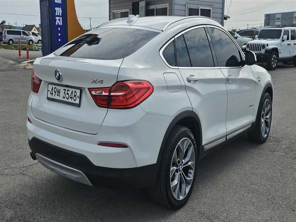 BMW X4 - Vista 6