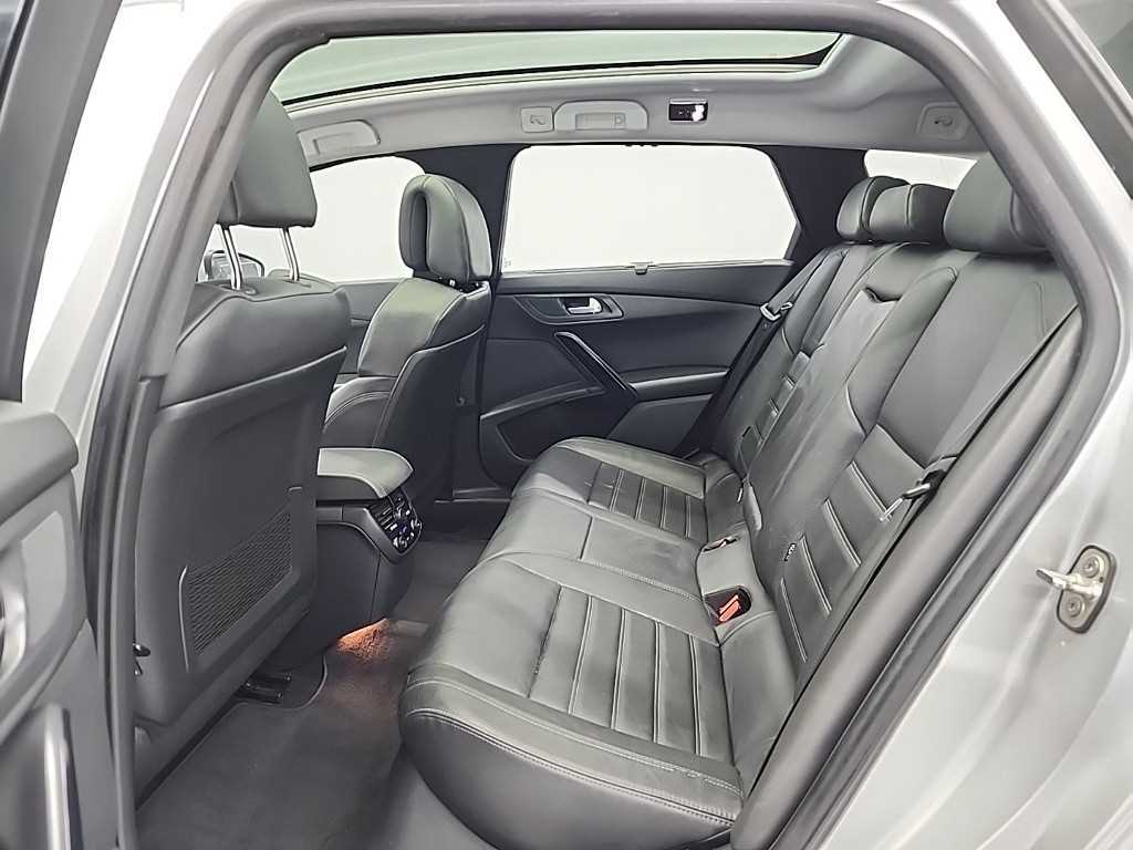 Peugeot 508 - Vista 12