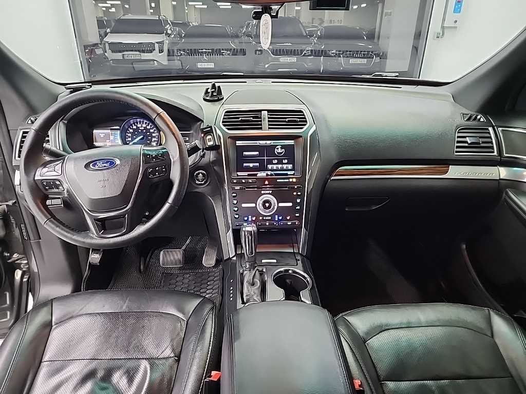 Ford Explorer - Vista 7