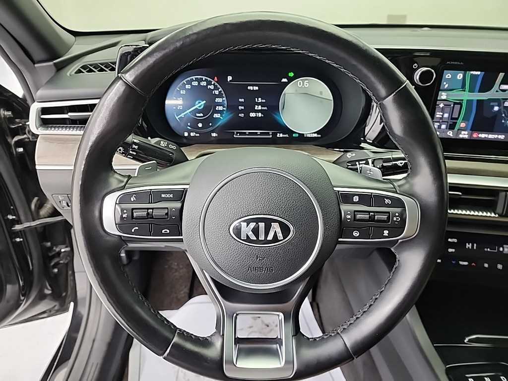 KIA K5 - Vista 9
