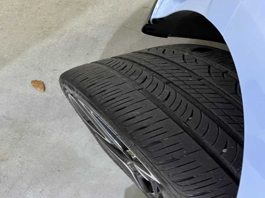 HYUNDAI Veloster - Vista 5