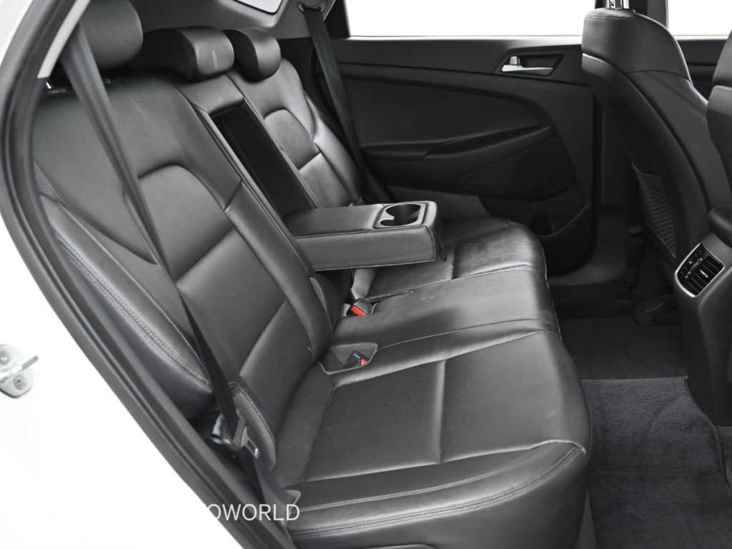 HYUNDAI Tucson - Vista 12