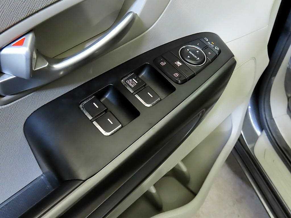 KIA Carnival 2017 - Importación desde Corea - HF Imports Iquique - Foto 16