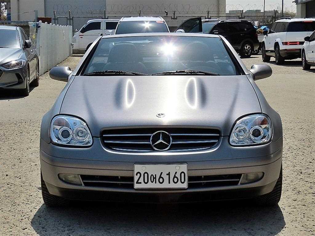 Mercedes Benz SLK Class 2001 Gris - Importación desde Corea - HF Imports Iquique - Foto 1