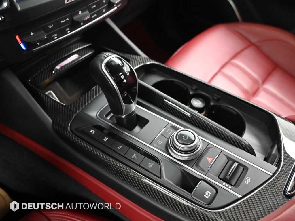 Maserati Levante - Vista 9