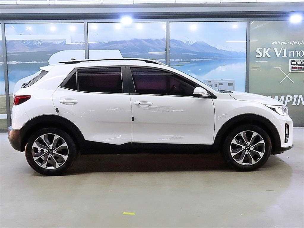 KIA Stonic - Vista 3