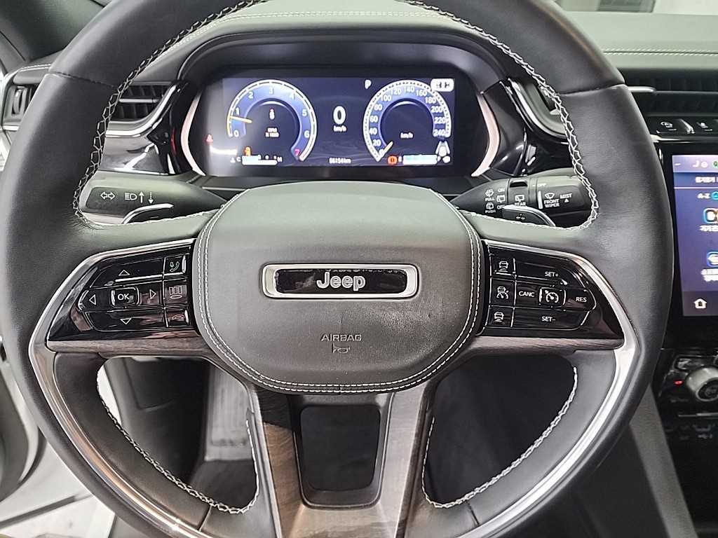 Jeep Cherokee - Vista 9