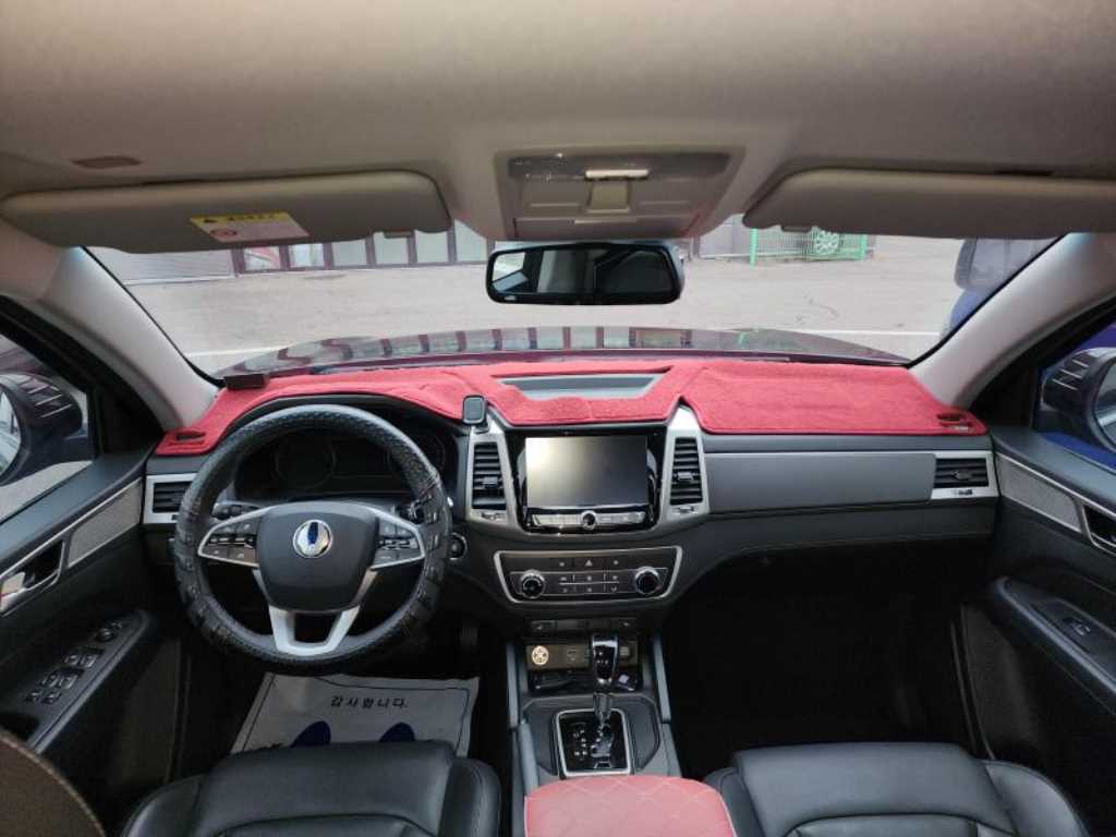 Ssangyong Rexton - Vista 10