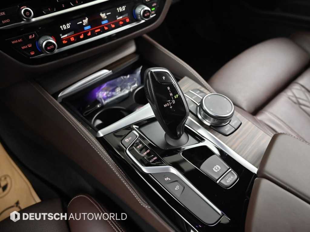 BMW 5 Series - Vista 9